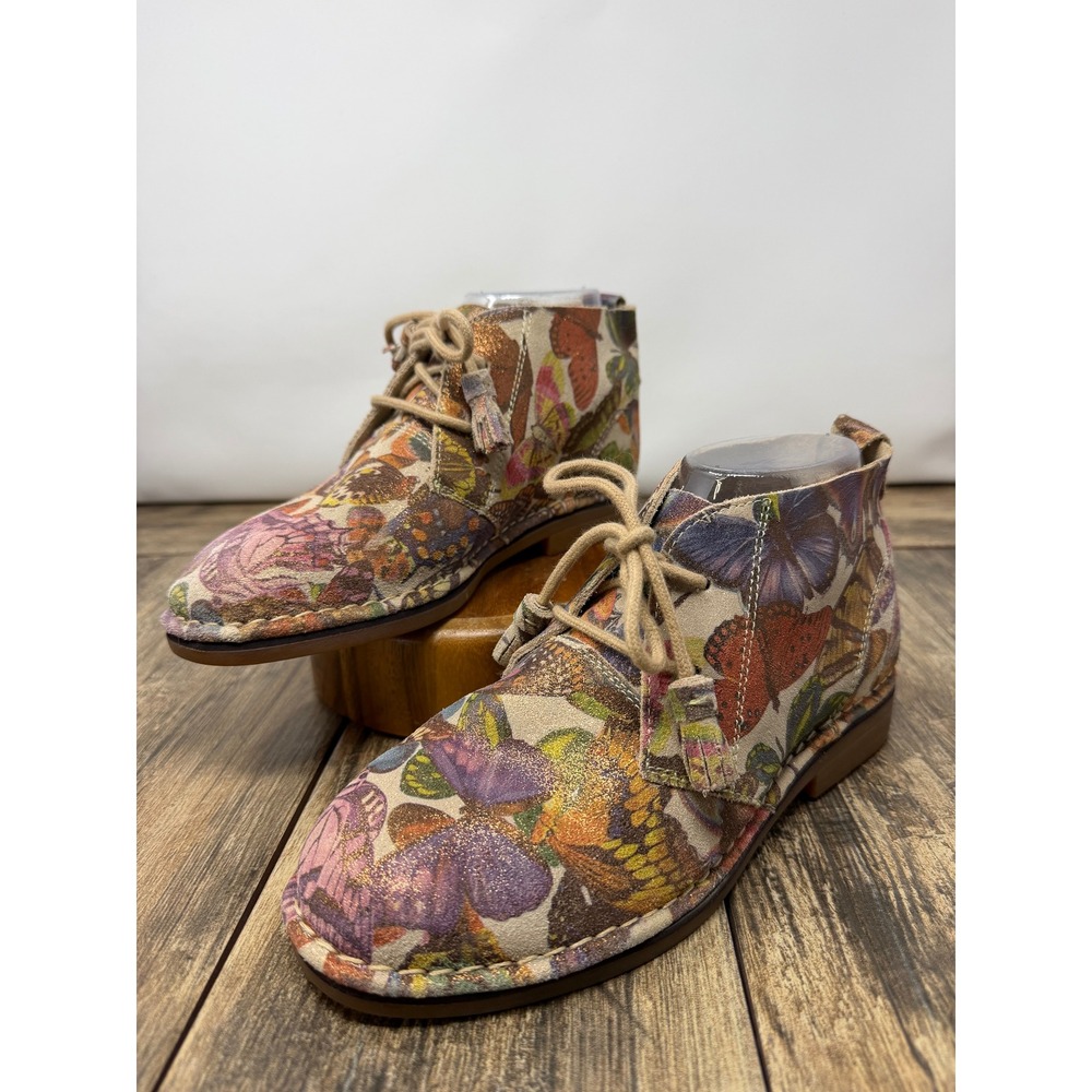 Hush Puppies Cyra Catelyn Butterfly Print Suede Chukka Boots HW05490-710 Size 7